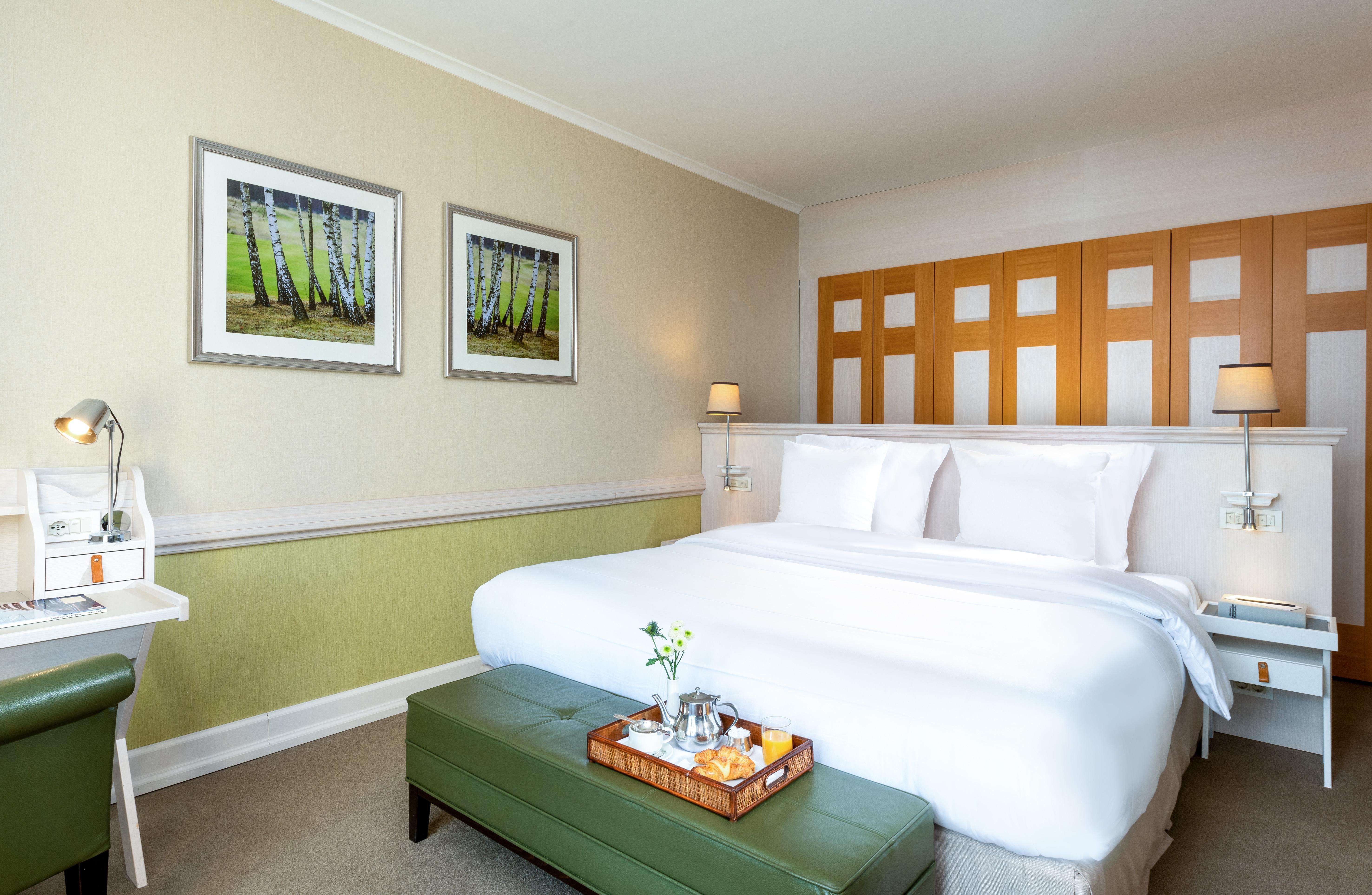 Precise Resort 바트 자로 외부 사진 A bedroom at the hotel