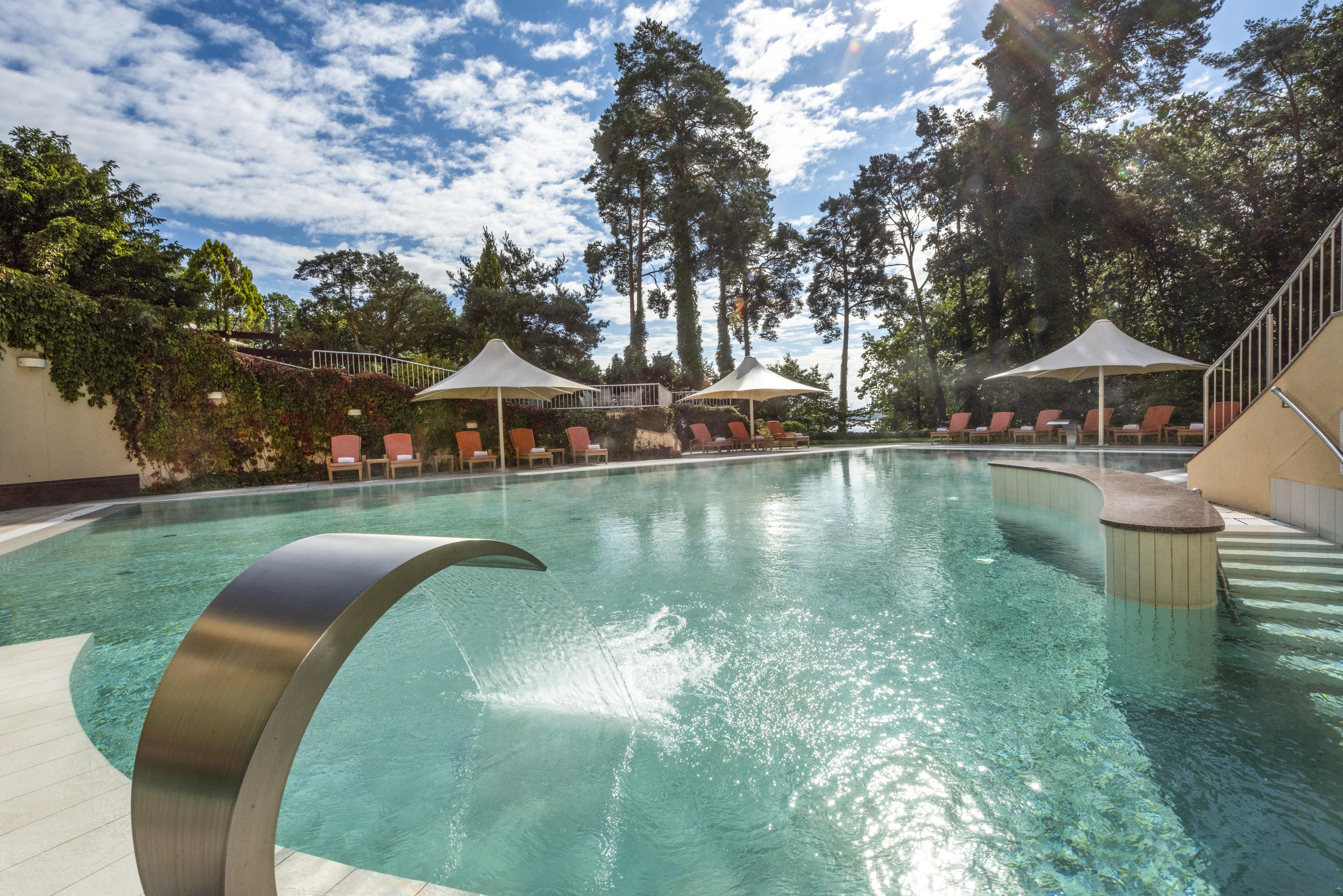 Precise Resort 바트 자로 외부 사진 The pool at the hotel